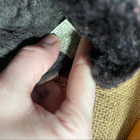 Ugh Byron Suede Leather Slipper Moccasin Slip on - Picture 5 of 9